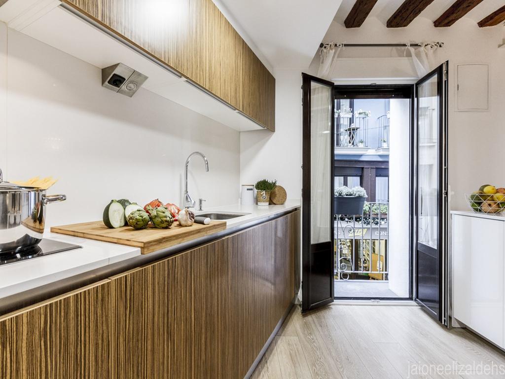 Center Pamplona Apartment Esterno foto